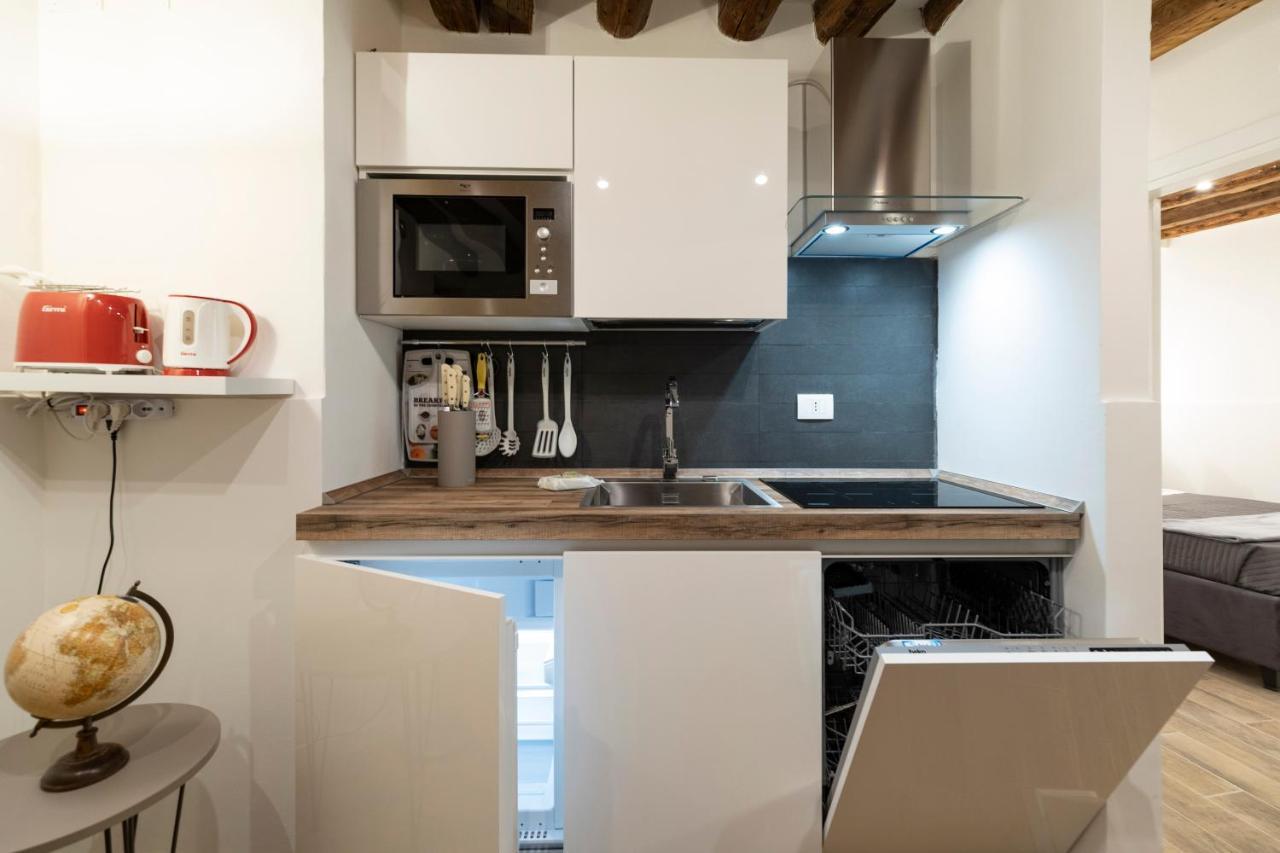 San Marco Pied-A-Terre - Accademia By Wonderful Italy Apartment Veneţia Exterior foto